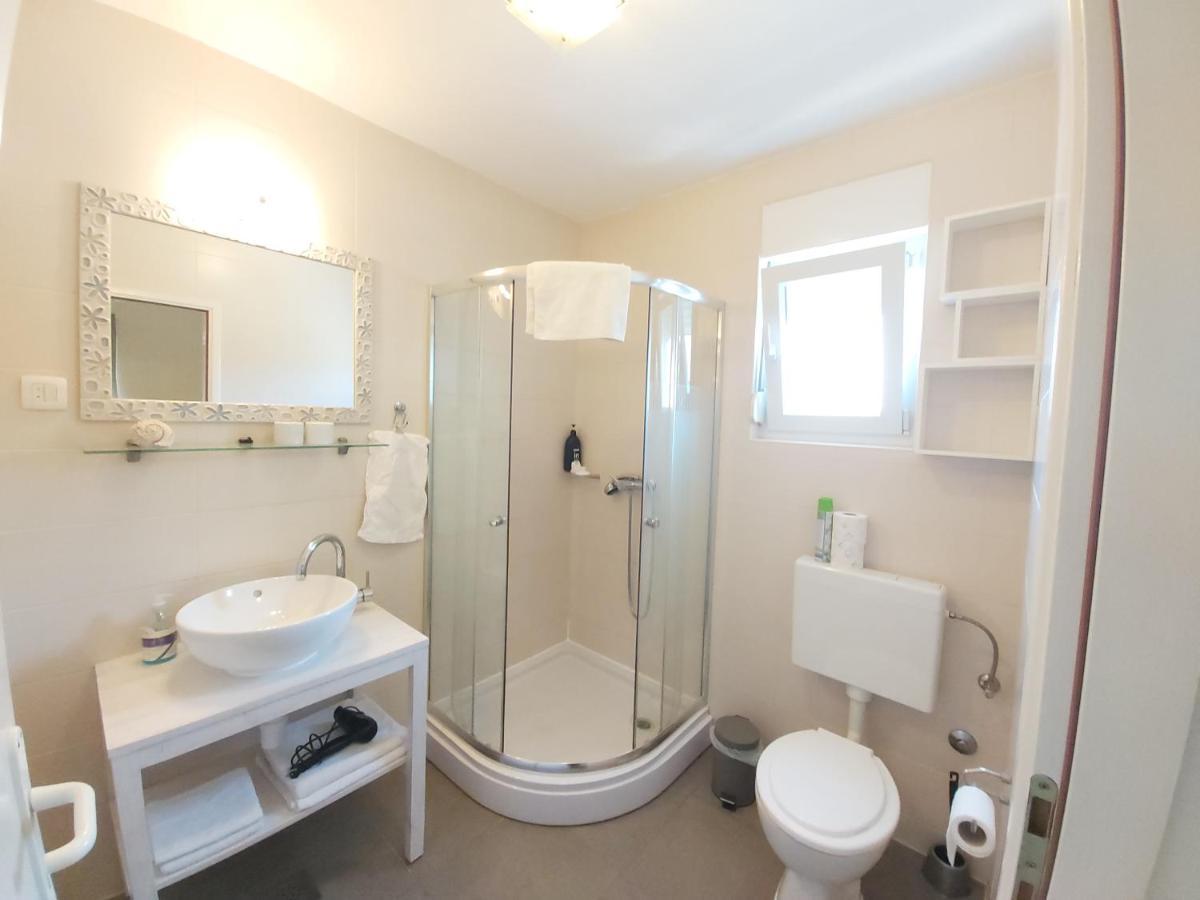 Guest House Dragic Задар Стая снимка